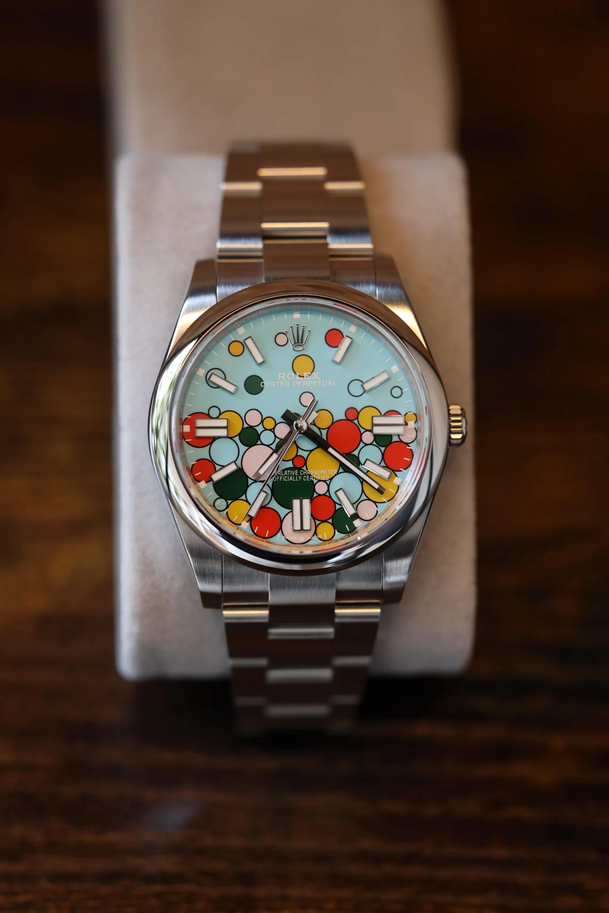 Color study 41 — full watch view